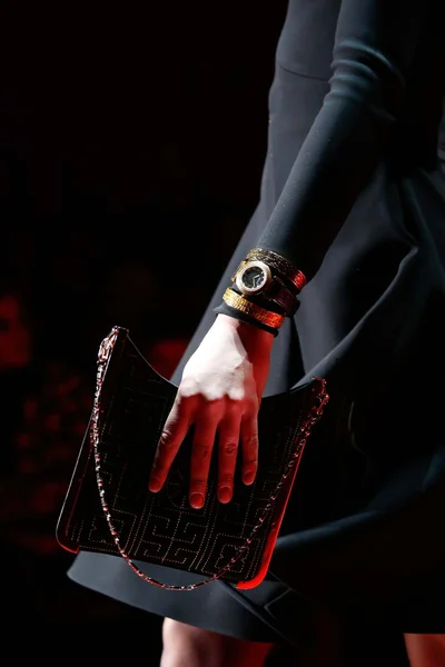 Look 52